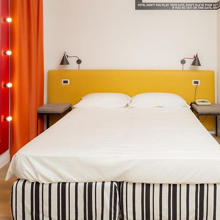 Wave Hotel Acireale Zewnętrze zdjęcie