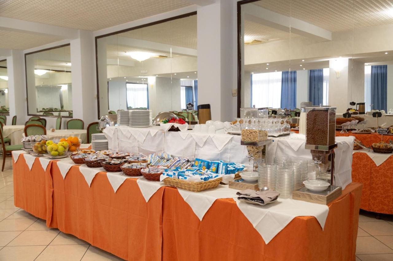 Wave Hotel Acireale Zewnętrze zdjęcie