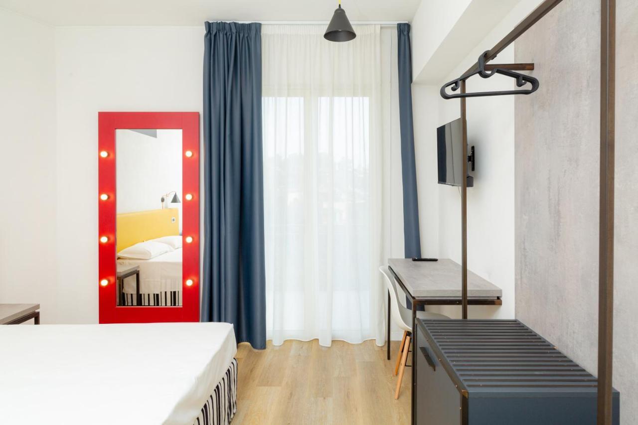 Wave Hotel Acireale Zewnętrze zdjęcie