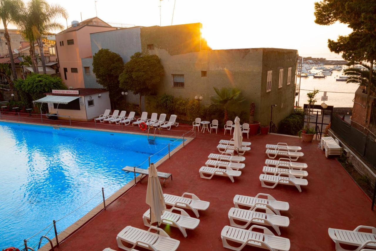 Wave Hotel Acireale Zewnętrze zdjęcie