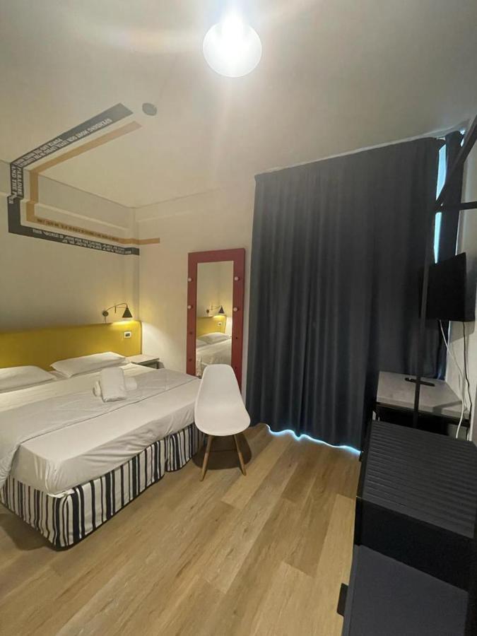 Wave Hotel Acireale Zewnętrze zdjęcie